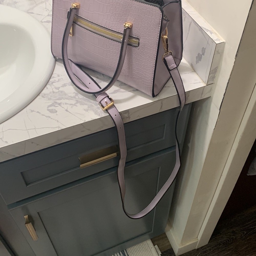 Handbag - Picture 4 of 4